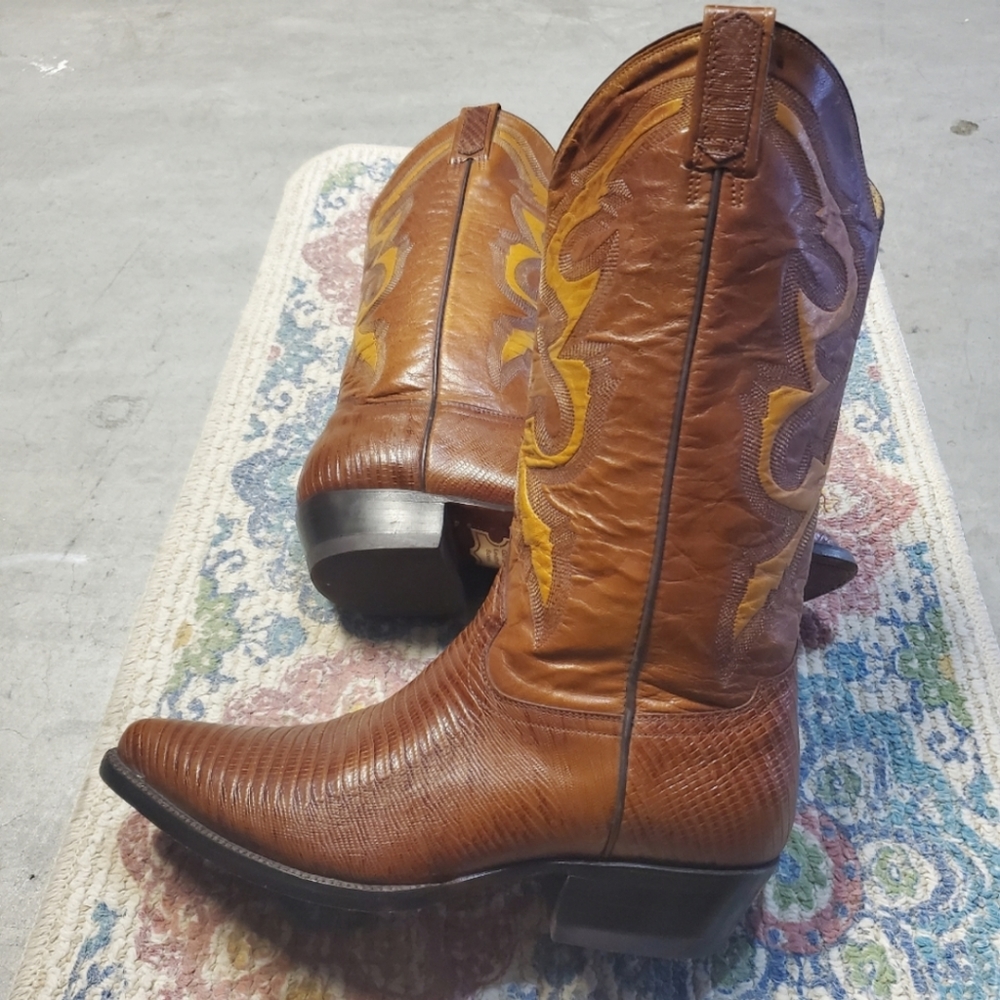 Lizard Artisan Western Boots⭐